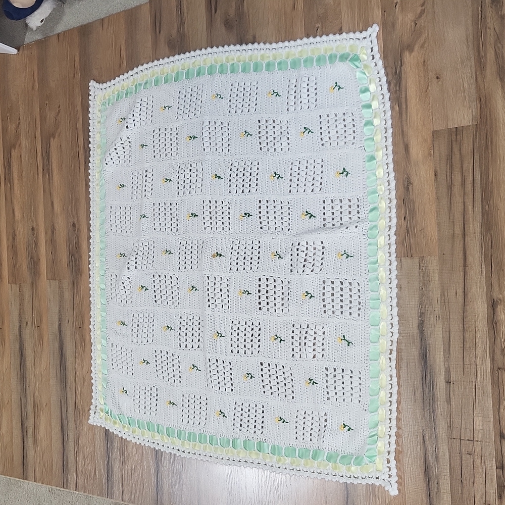HANDMADE Yellow Rosebud Interwoven Ribbon Crocheted Baby Blanket